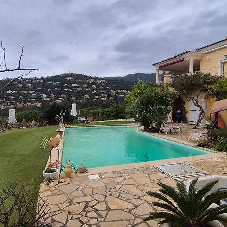 Oasis De Paix * Cavalaire-sur-Mer
